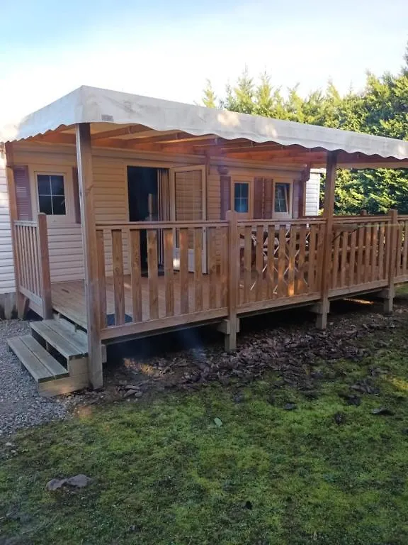 Camping Le Mercier Ξενοδοχείο Calmont