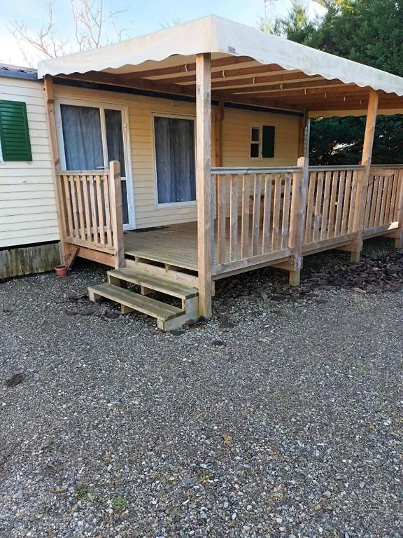 Κάμπινγκ Camping Le Mercier Ξενοδοχείο Calmont